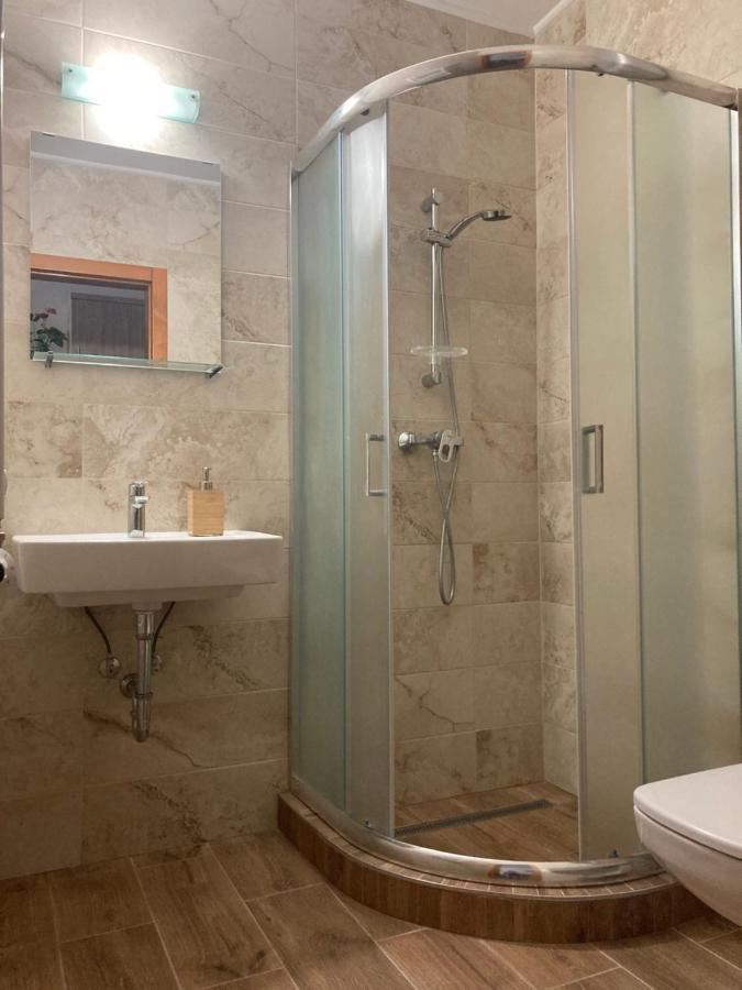 Castellum Apartmanhaz Gyula Zewnętrze zdjęcie