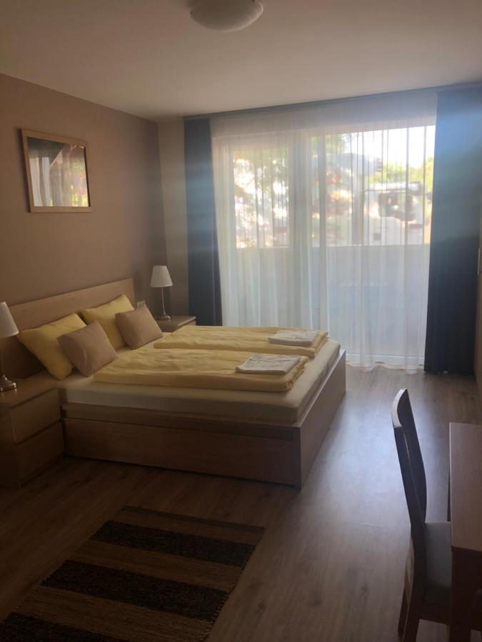 Castellum Apartmanhaz Gyula Zewnętrze zdjęcie