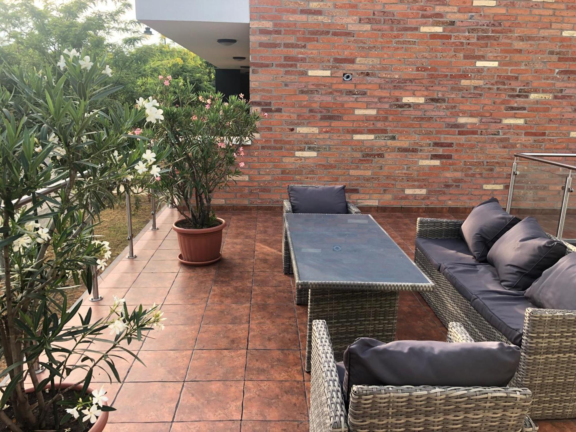 Castellum Apartmanhaz Gyula Zewnętrze zdjęcie